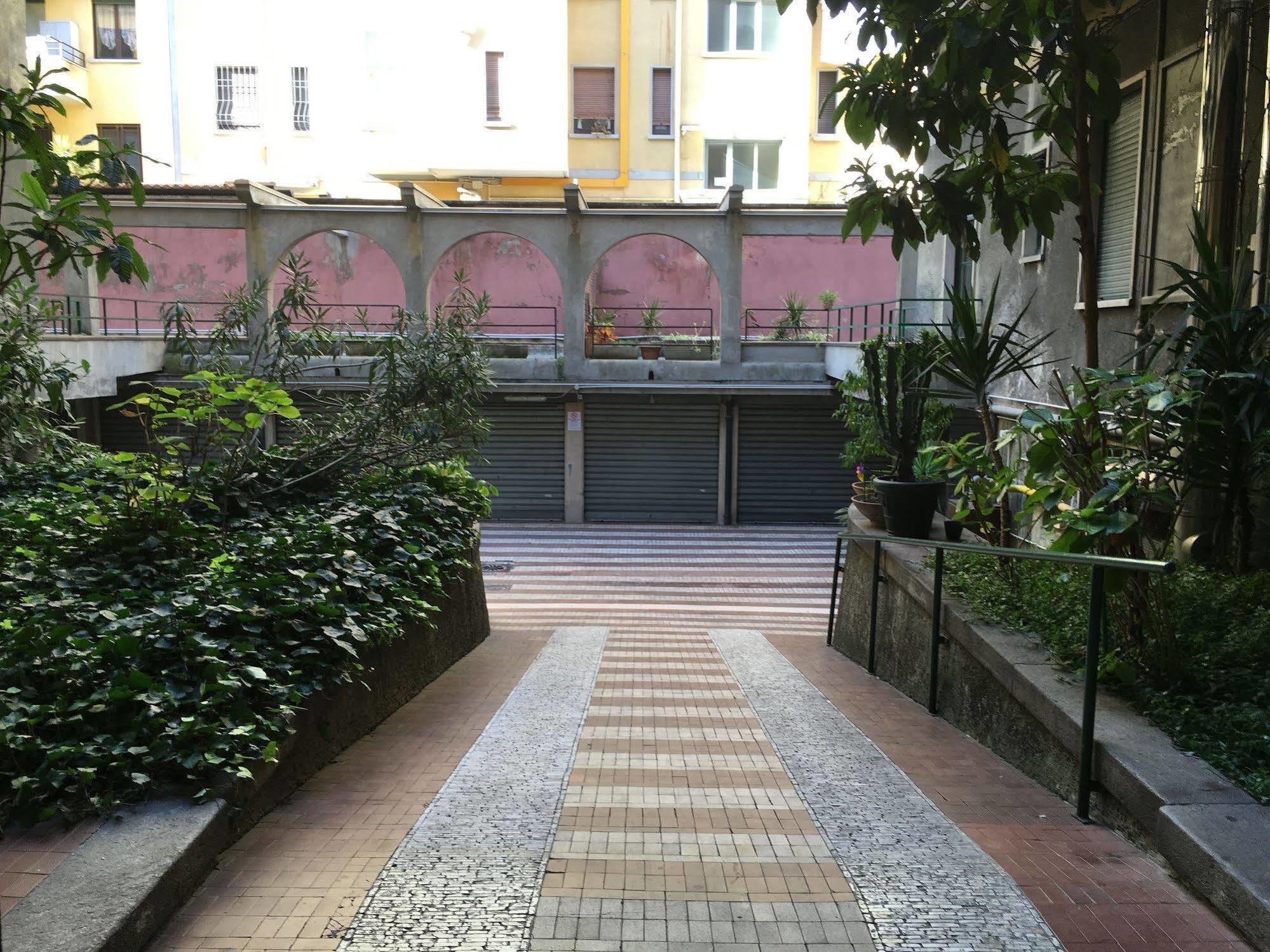 Отель Milano Vintage Экстерьер фото